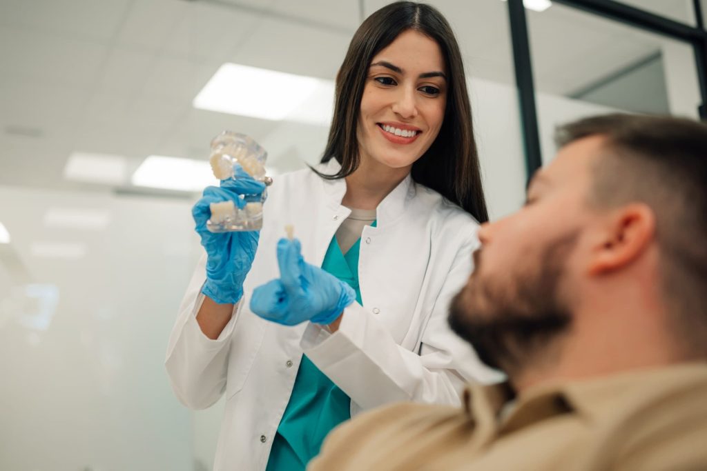 symptoms of ill-fitting dental bridge