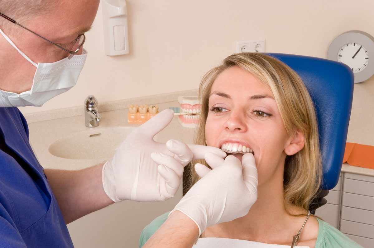 Is It an Emergency? A Guide to Invisalign Issues That Can and Can't Wait